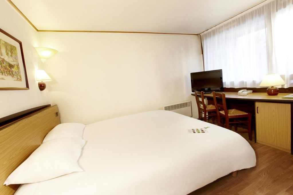 Kyriad Tarbes Bastillac חדר תמונה